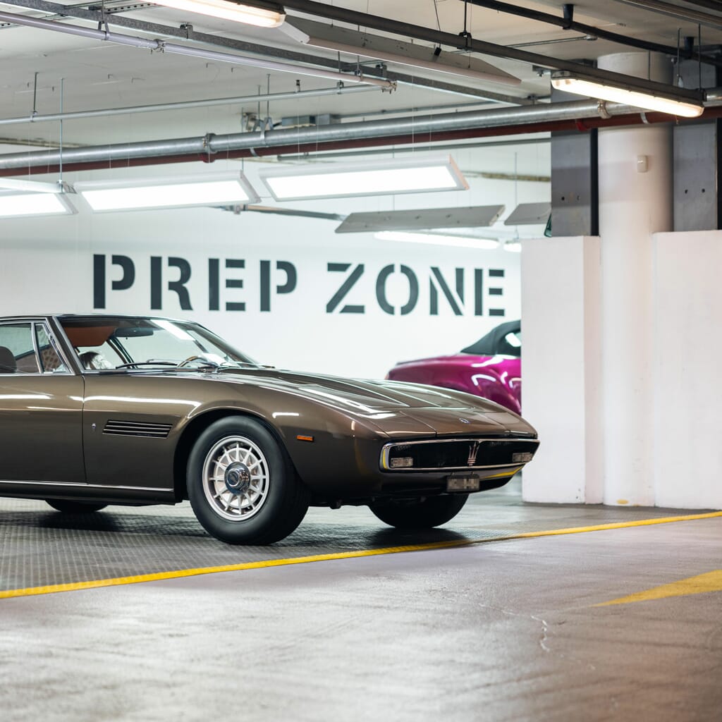 classic-car-storage