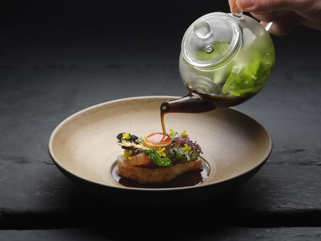 Cornish_Monkfish_Pour_Lc_3012