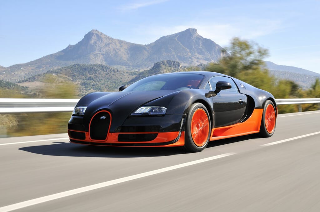 Bugatti Veyron best supercar