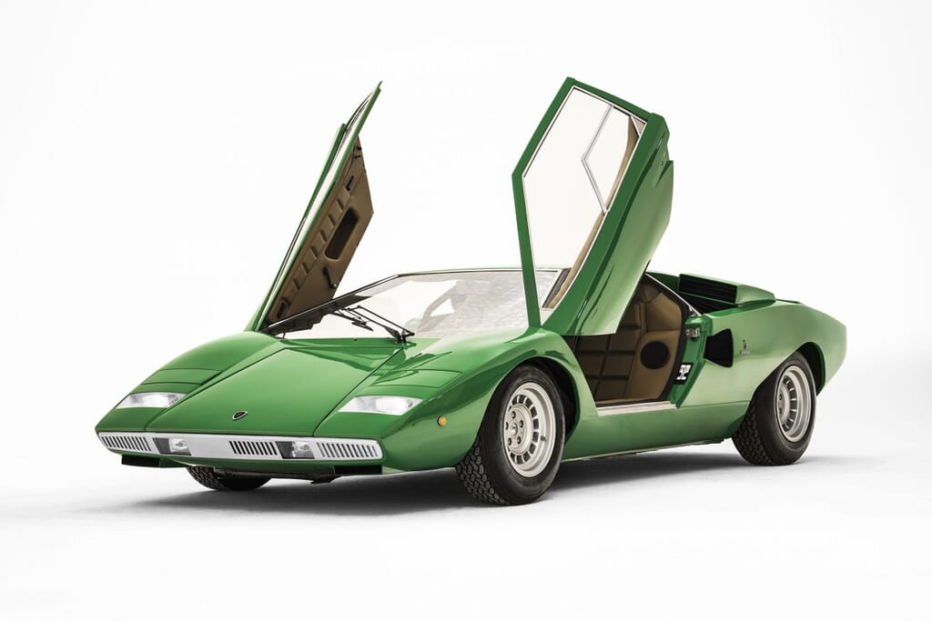 Green-Lamborghini-Countach