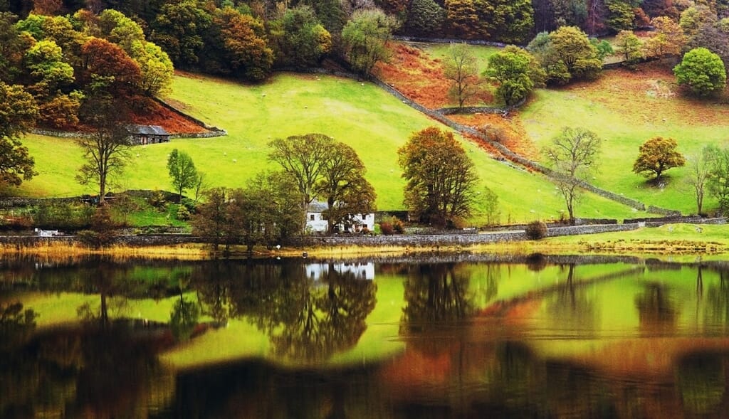 Coniston Water autumn drive