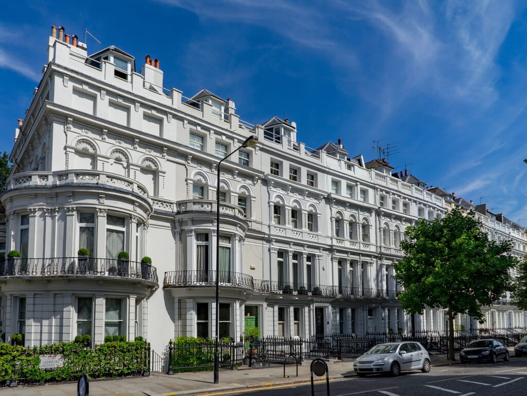 Notting_Hill_car_storage