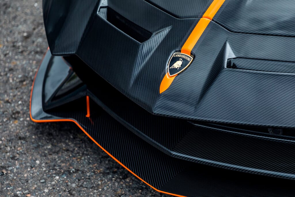 Carbon_fibre_component_care