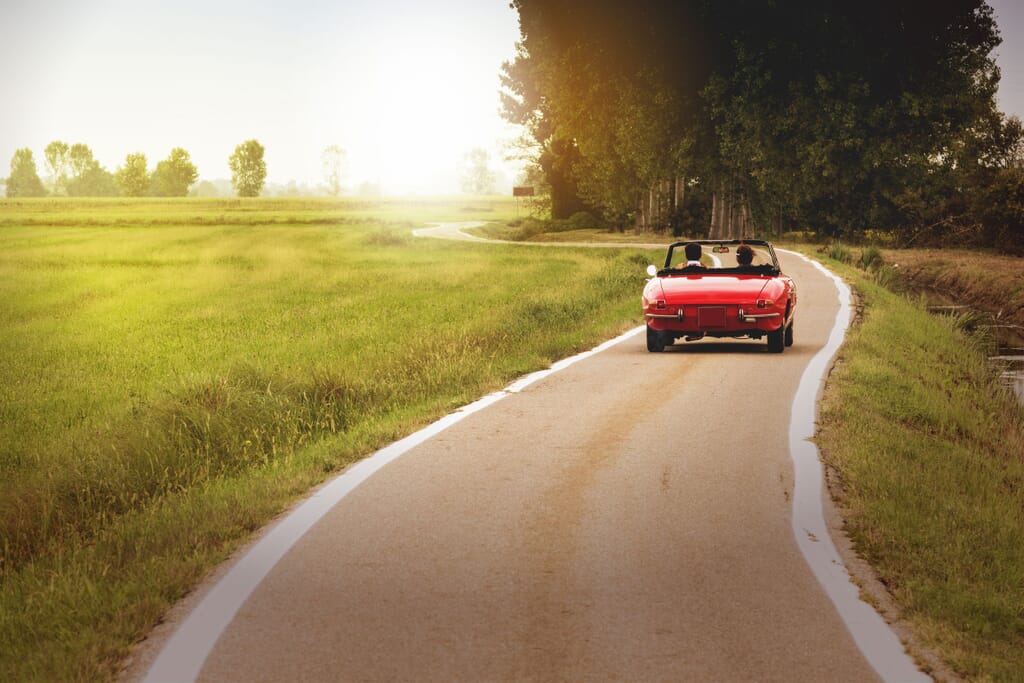 Classic_car_driving_first_time